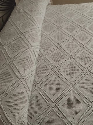 Colcha ganchillo blanca 2,40 x 2,40