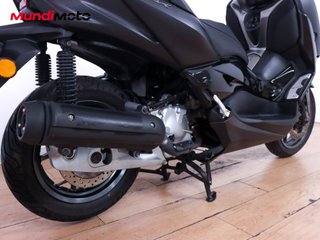 YAMAHA X-MAX 125 TECH MAX ABS