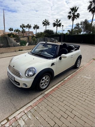 MINI Cabrio 2013
