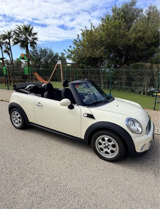 MINI Cabrio 2013