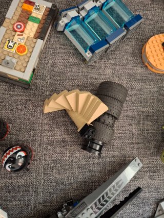 Lotto 11kg di Pezzi Lego + 3kg di Manuali