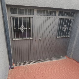 Puertas de garaje metálicas
