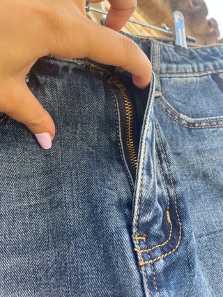 Minifalda vaquera NUEVA con cadenas en laterales