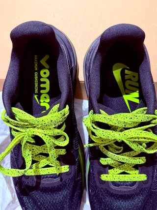 Nike Vomero Premium Negro/Volt T45