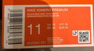 Nike Vomero Premium Negro/Volt T45