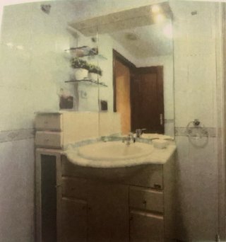 Mueble lavabo con espejo y armario auxiliar