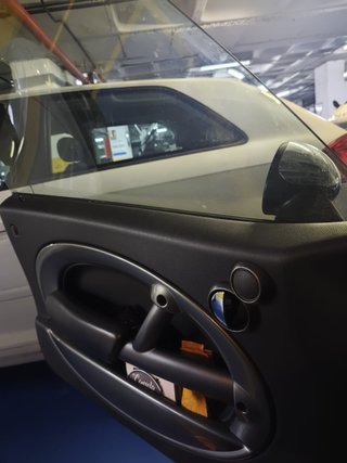 MINI Cooper Manual 2006 *LeerDescripción