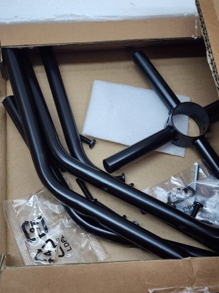 Porta abiti da terra Amazon Basics