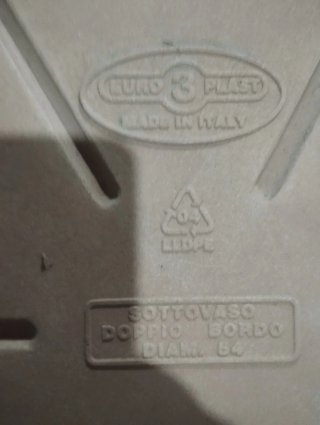 Maceta imitación terracota de plastico