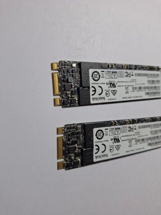 2x SSD M.2 256GB SanDisk testati