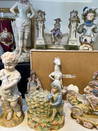 Figuras de porcelana bisqué antiguas