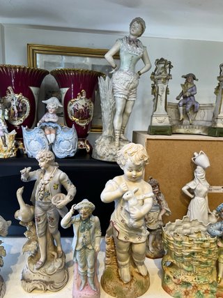 Figuras de porcelana bisqué antiguas