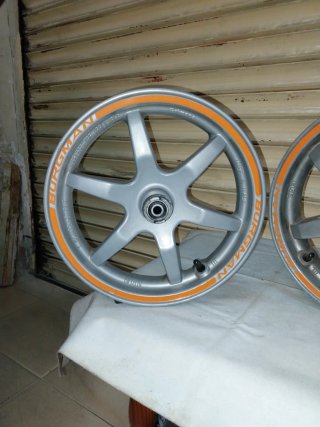 Llantas Suzuki Burgman
