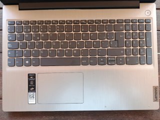 Portátil Lenovo Ideapad 240GB SSD 8GB RAM