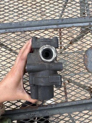 Se vende:  válvula Modulador EBS WABCO