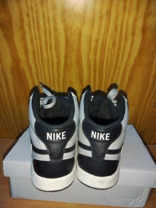Nike Zapatillas Blancas y Grises Talla 41