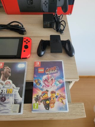 Nintendo Switch + Accesorios y Juegos