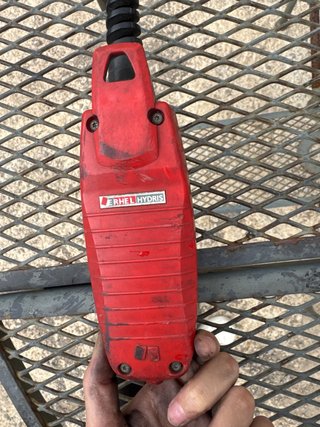 Vendo Mando Puerta Elevadora Rojo
