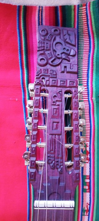 Charango hecho a mano - Pedidos personalizados