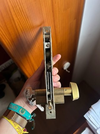 Cerradura Tesa para puerta