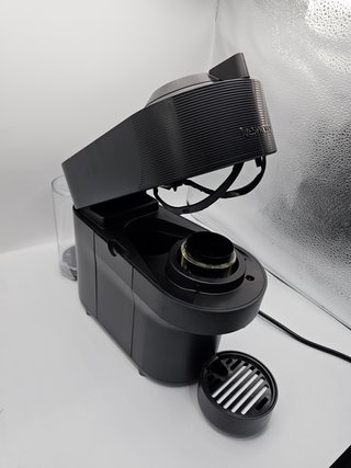 Macchina da caffè Nespresso DeLonghi Vertuo Pop Nero ENV90