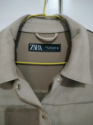 Sobrecamisa efecto ante Zara Talla XS