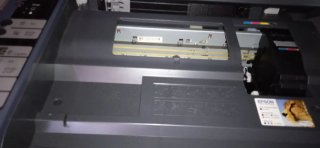 Impresora Multifunción Negra y Gris