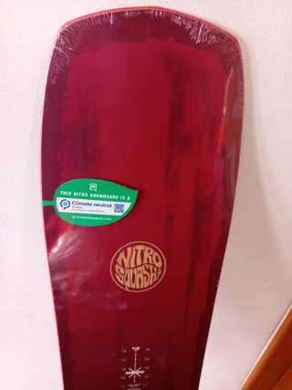 Tabla Snowboard Nitro Squash 142 cm