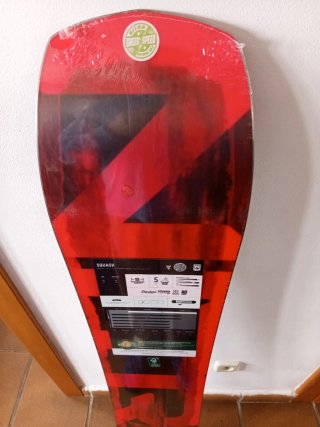 Tabla Snowboard Nitro Squash 142 cm