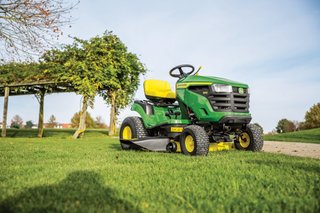Tractor Cortacésped John Deere X107