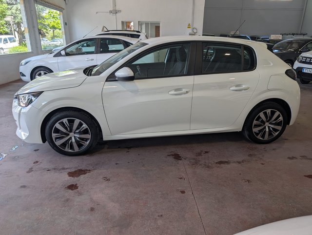 Peugeot 208 2020