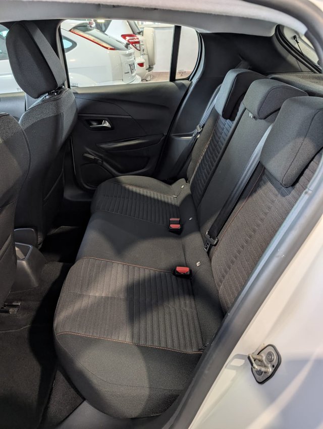 Peugeot 208 2020