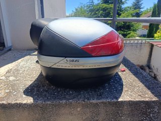 Baúl GIVI VR46 con soporte