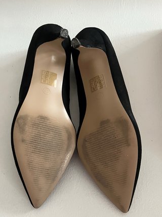 Zapatos de tacón Mary Paz negros talla 38.