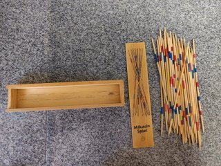 Juego Mikado de palitos de madera