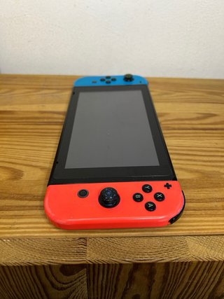 Nintendo Switch + Scheda SD