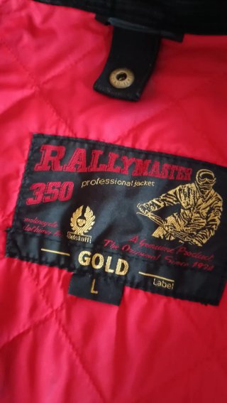 Chaqueta Belstaff Rallymaster 350Gold Negra