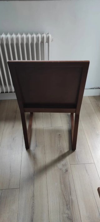 Sillas de salón madera maciza, tapizada en negro