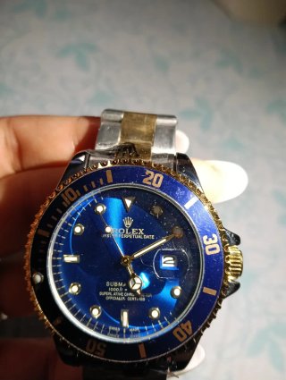 Reloj Submariner Azul y Dorado