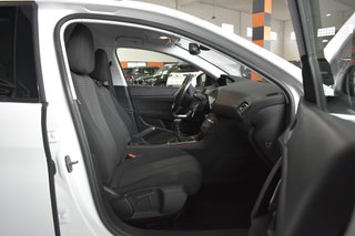 Peugeot 308 2021