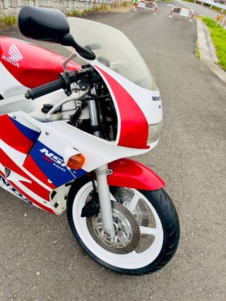 Honda NSR250R MC21 Roja y Blanca