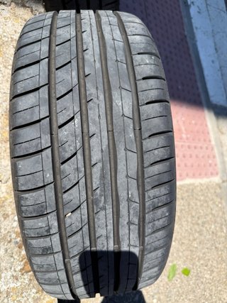 Llantas 17 Audi A3 8V Con los neumáticos en 80 %