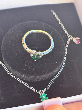 Conjunto Pandora Collar y Anillo Trébol Corazón