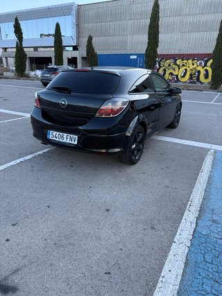Opel Astra 2007