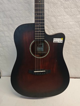 Guitarra Tanglewoods Crossroads