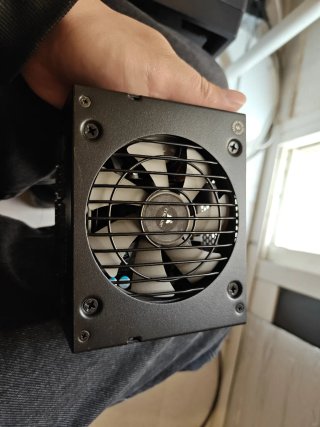 Corsair SF750 Fuente de Alimentación