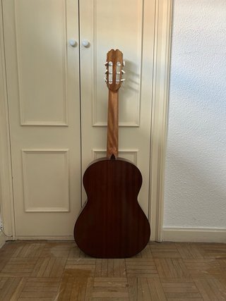 Guitarra Admira Juanita Clásica