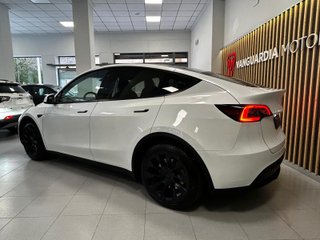 Tesla Model Y Tracción Trasera RWD