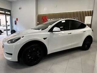 Tesla Model Y Tracción Trasera RWD