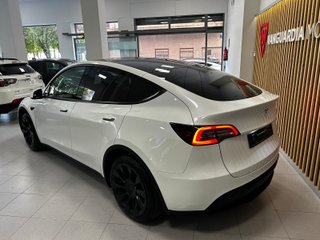 Tesla Model Y Tracción Trasera RWD